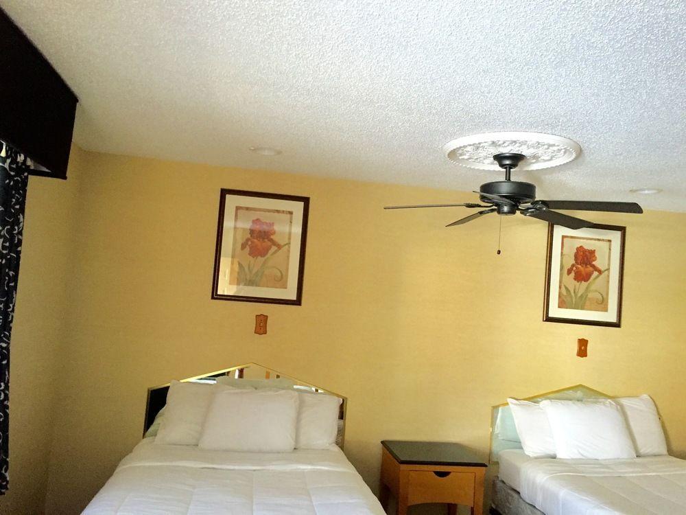 Deluxe Inn - Savannah Exteriör bild