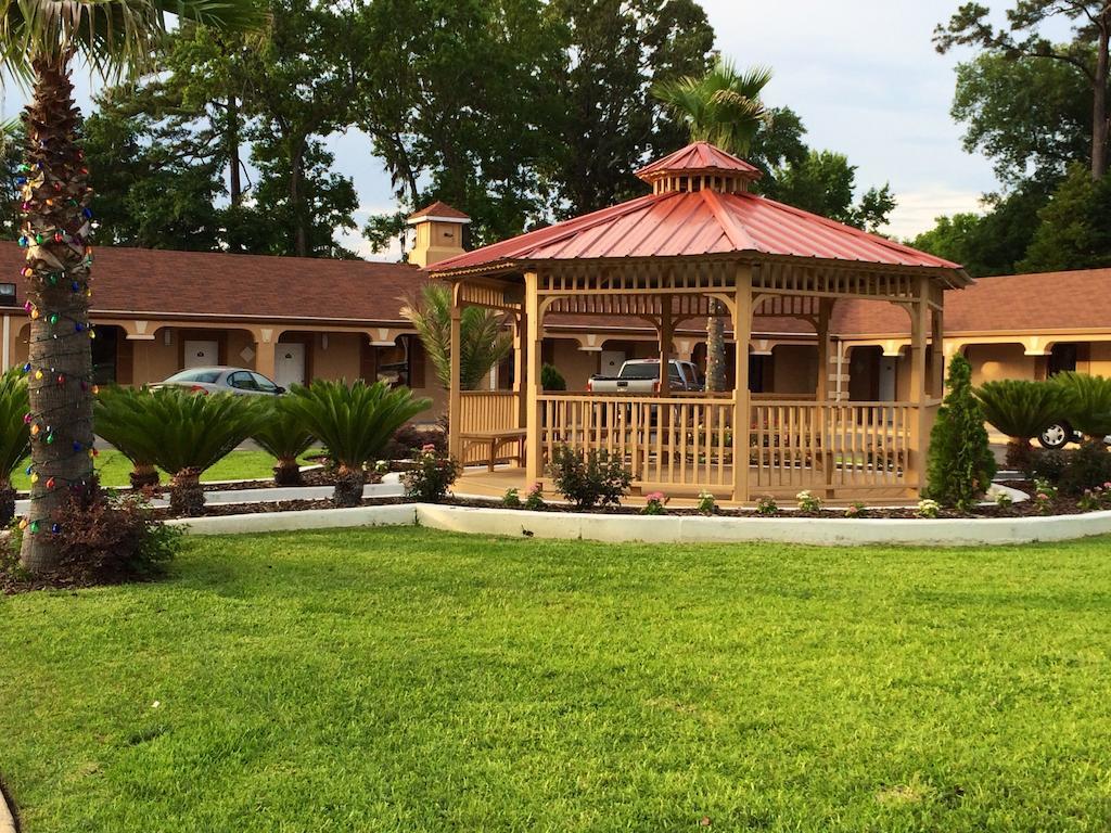 Deluxe Inn - Savannah Exteriör bild